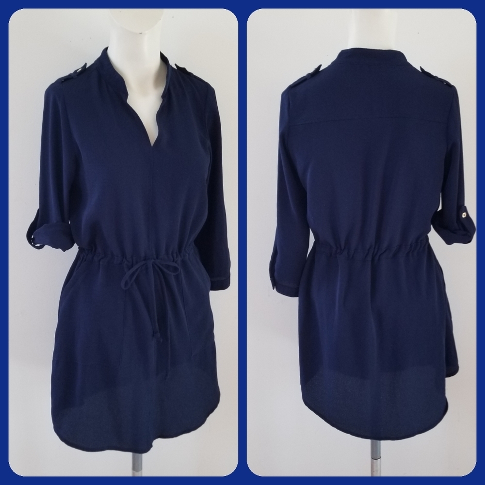 hearts & hips navy convertible sleeve mini dress